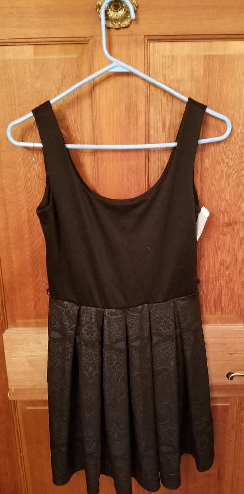 Pretty Little Black Dress